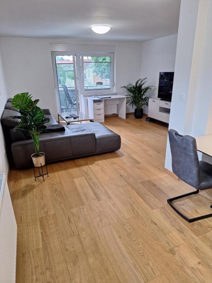 Guesthouse Flower Lublana Zewnętrze zdjęcie