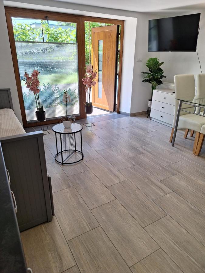 Guesthouse Flower Lublana Zewnętrze zdjęcie