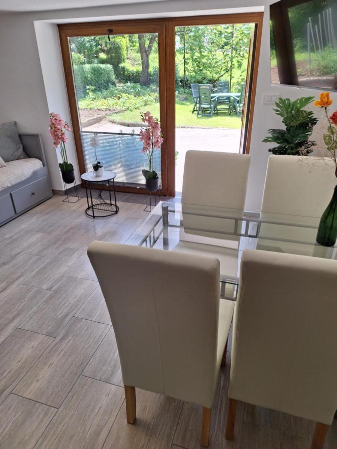 Guesthouse Flower Lublana Zewnętrze zdjęcie